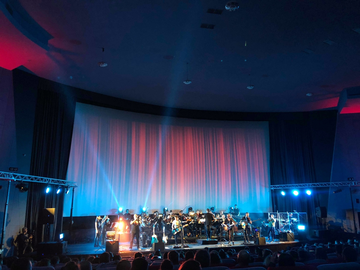 ALTorchestra 100: concert Zdob și Zdub acompaniați de orchestră simfonică într-un cinema