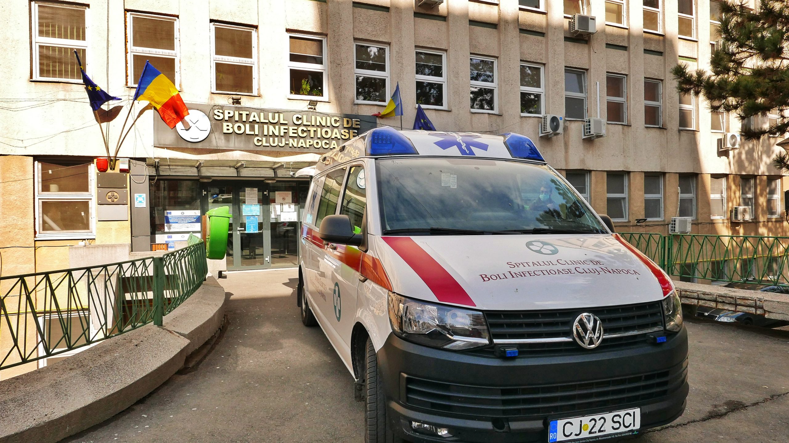 Spitalul de Boli Infecțioase din Cluj trimite medicamente și materiale sanitare de primă necesitate în Ucraina